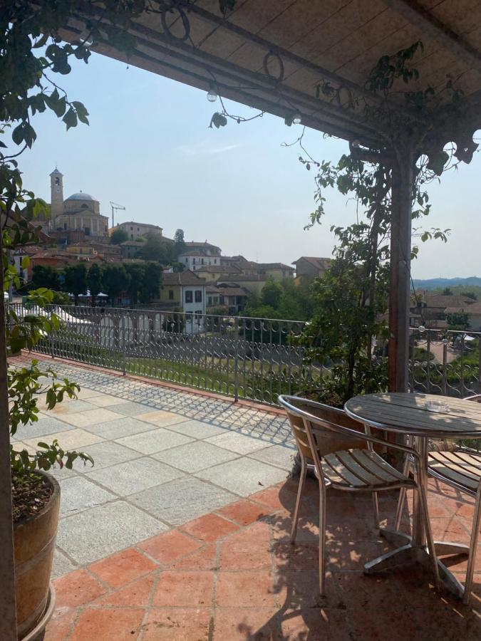 דירות Montegrosso dʼAsti La Terrazza Sul Monferrato מראה חיצוני תמונה