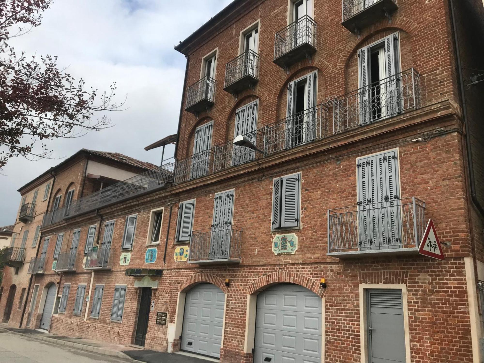 דירות Montegrosso dʼAsti La Terrazza Sul Monferrato מראה חיצוני תמונה